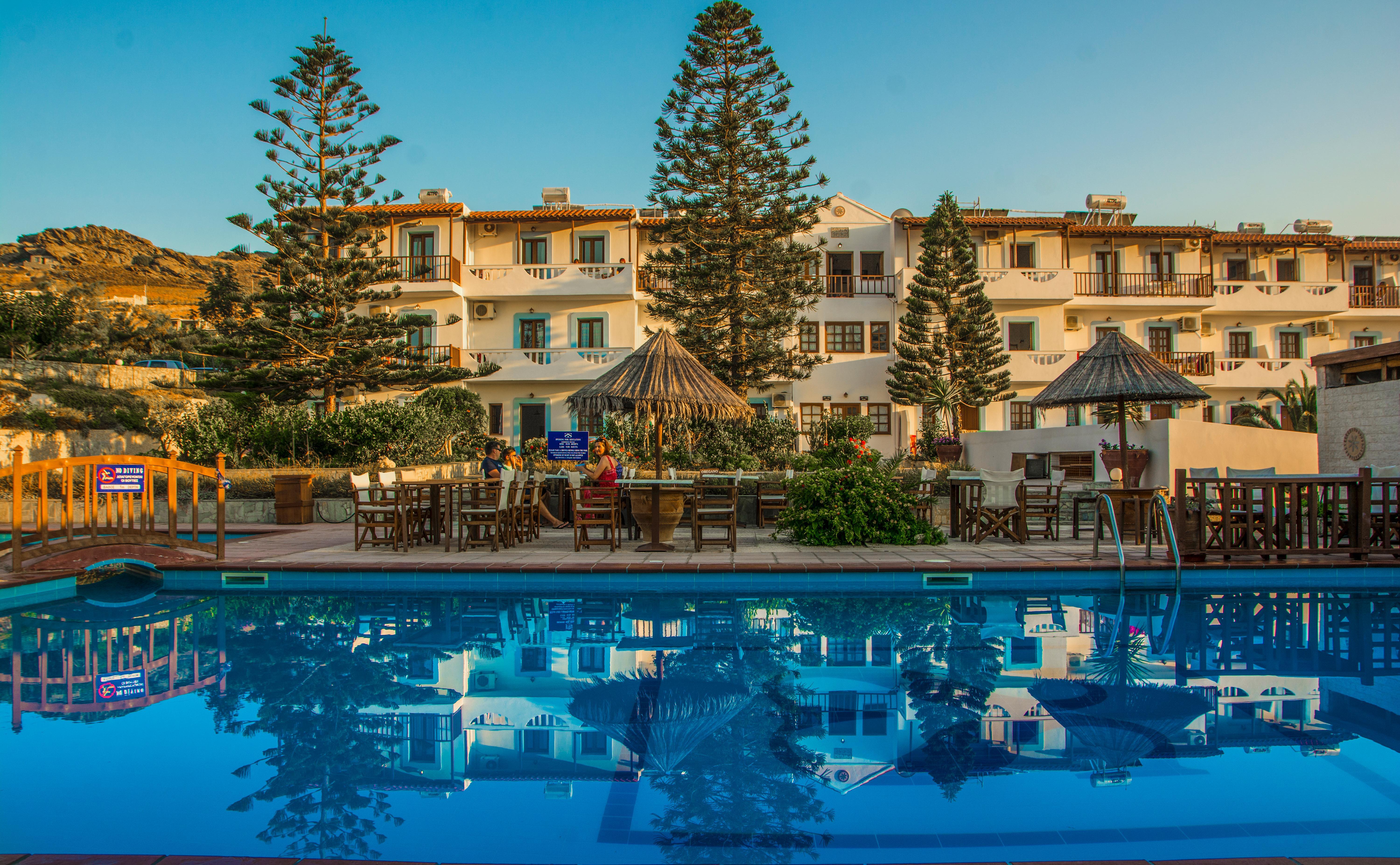 Spiros-Soula Family Hotel & Apartments Agia Pelagia  Exterior foto