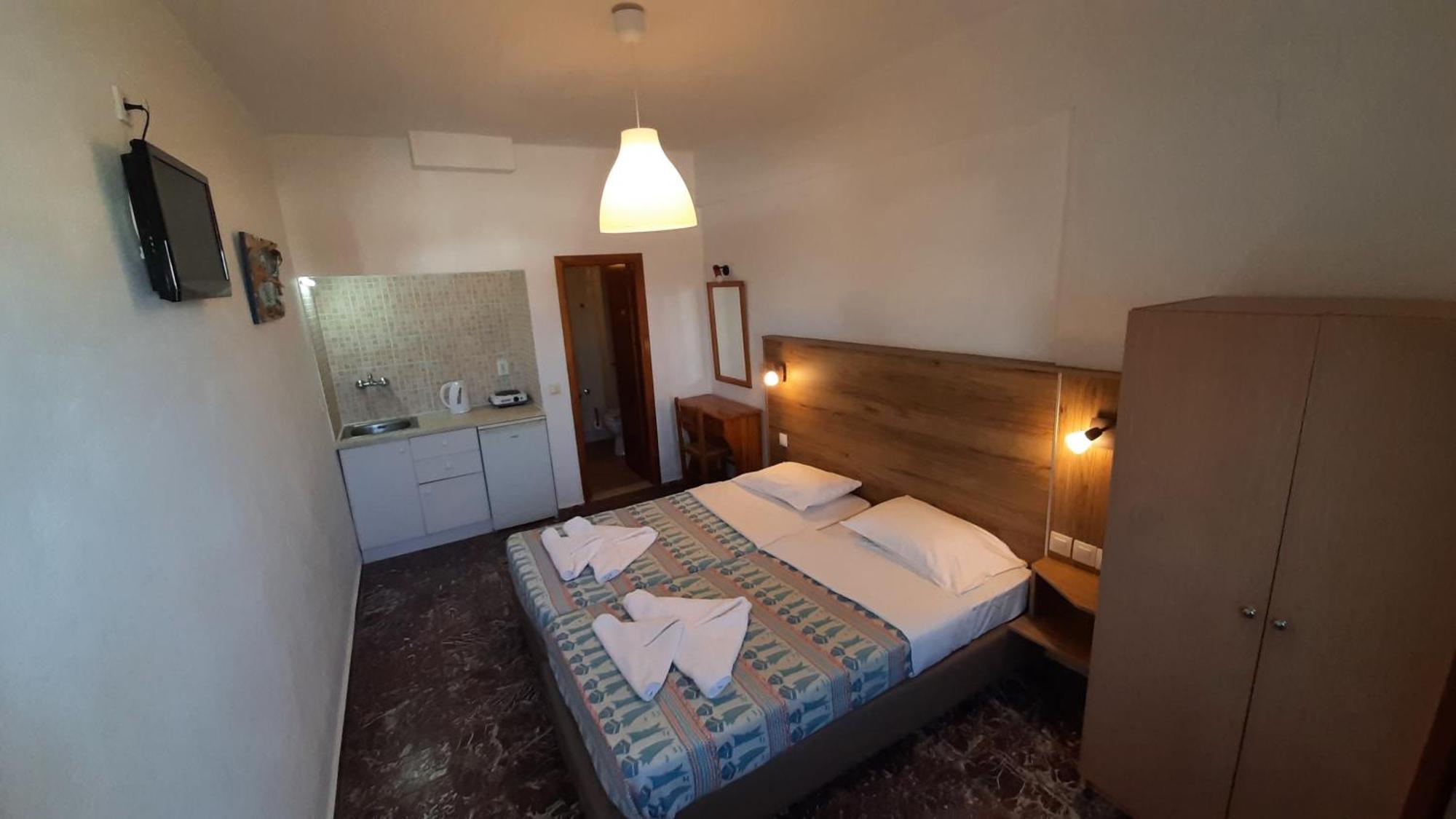 Spiros-Soula Family Hotel & Apartments Agia Pelagia  Zimmer foto